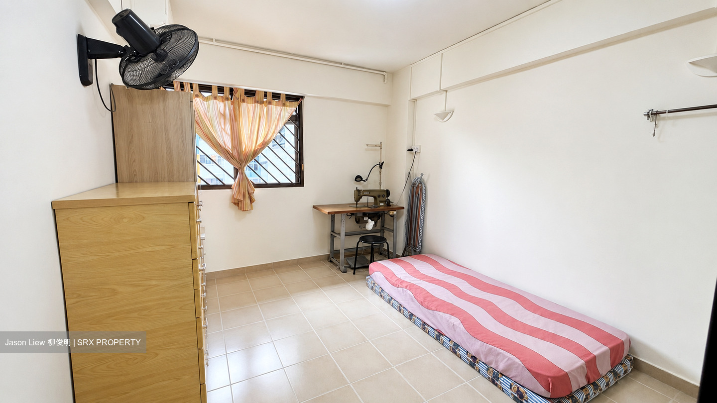 Blk 242 Serangoon Avenue 3 (Serangoon), HDB 4 Rooms #622115371